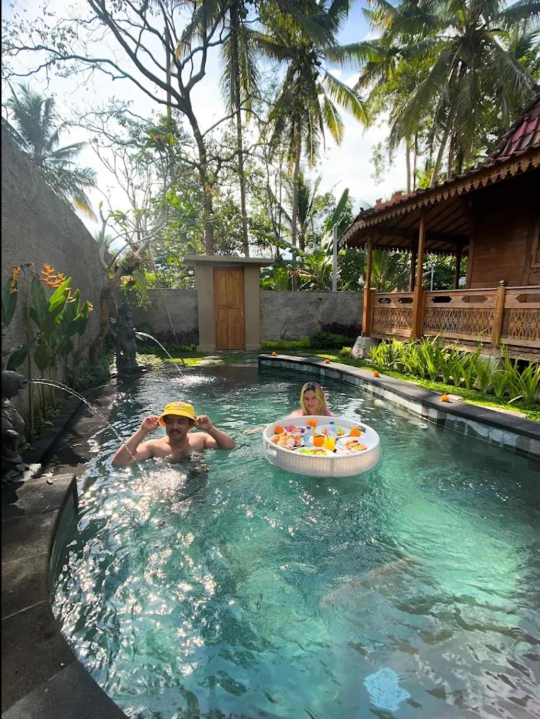 D'Ethnic Ubud Villa Exterior foto
